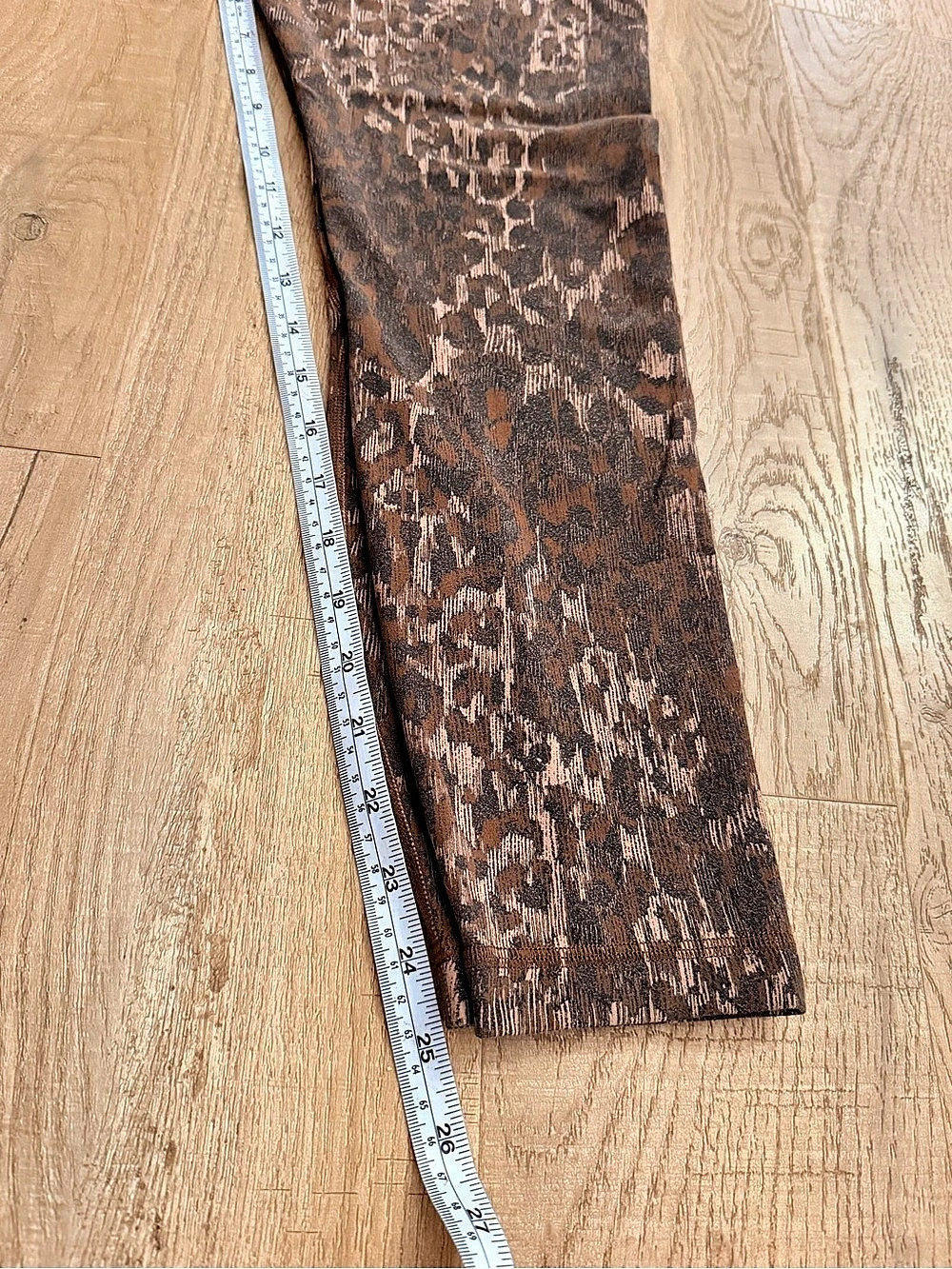 Lululemon Align High-Rise Pant 25" Truleopard Like New - Picture 6 of 9